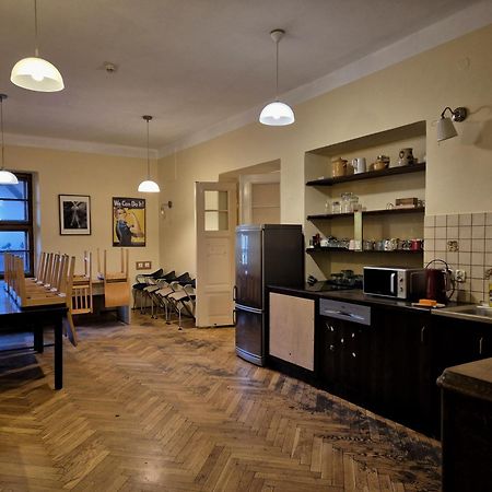 50 People Apartment Krakau Exterior foto