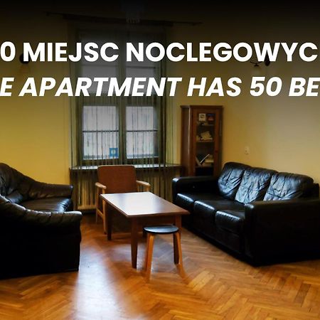 50 People Apartment Krakau Exterior foto